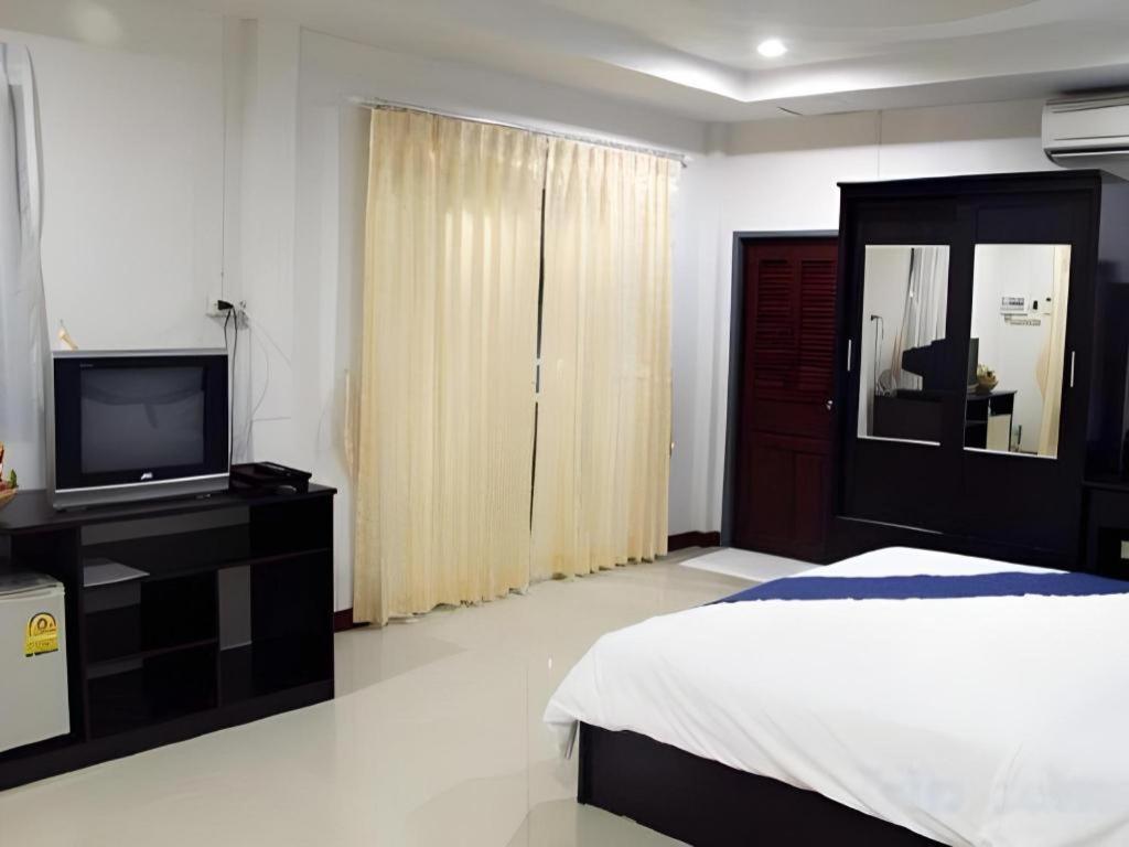 Plaifah Resort Ubon Song Khon Exterior foto