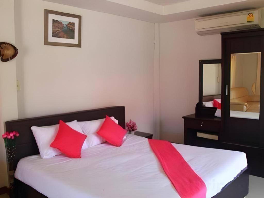 Plaifah Resort Ubon Song Khon Exterior foto