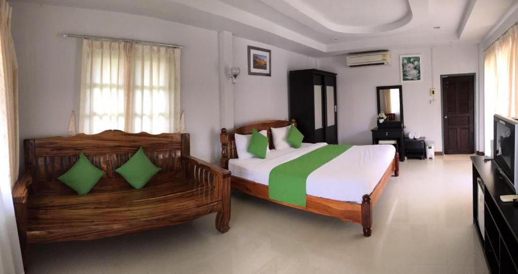 Plaifah Resort Ubon Song Khon Exterior foto
